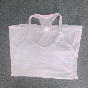 Cool Razorback tank lululemon size 6 full length